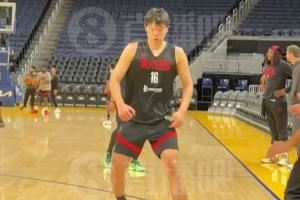 带着战术去训练！杨瀚森练习模拟掩护之后的接球三分！