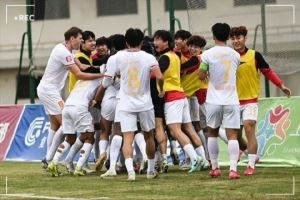  重燃！重庆足球时隔1264天重返中超