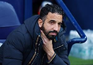  曼晚谈曼联首发：记者预测相同，舍什科、姆伯莫、库尼亚三叉戟