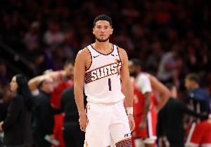  历史首位！太阳晒布克数据：前9场30+7助 命中率50/40/85