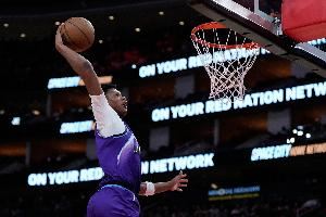  【菜鸟】5号秀贝利21分5板3助2断&连场砍20+ 马卢阿奇2分2板2帽